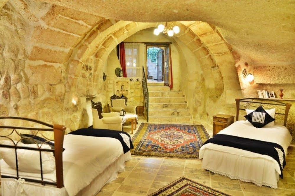 Bed and Breakfast Heaven Cave House - Razziya Evi à Ürgüp Extérieur photo